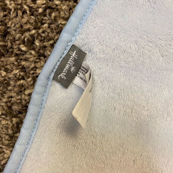 𝅺baby BOY ELEPHANT BLANKET - Picture 3 of 3